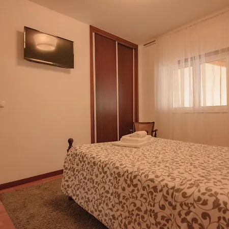 Casa de Férias Casa Dona Ermelinda - Silêncio - Conforto - Natureza Outeiro Maior