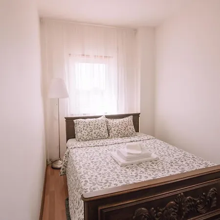 Casa de Férias Casa Dona Ermelinda - Silêncio - Conforto - Natureza Outeiro Maior