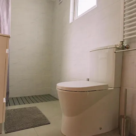 Casa Dona Ermelinda - Silêncio - Conforto - Natureza * Outeiro Maior